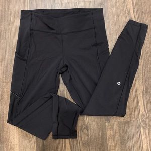 Lululemon size 10 Fast and Free 28” black